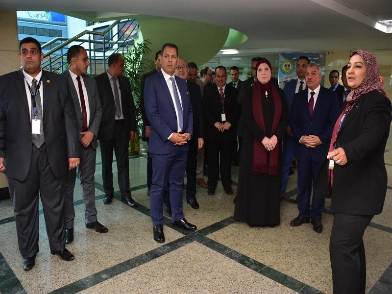 The Minister of Trade and Industry opens the latest pesticide and poison residual laboratory of the Export and Import Control Organization