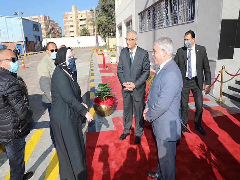 Minister of Trade and Industry inaugurates 29 laboratories in the Organization's branch in Dakhilah