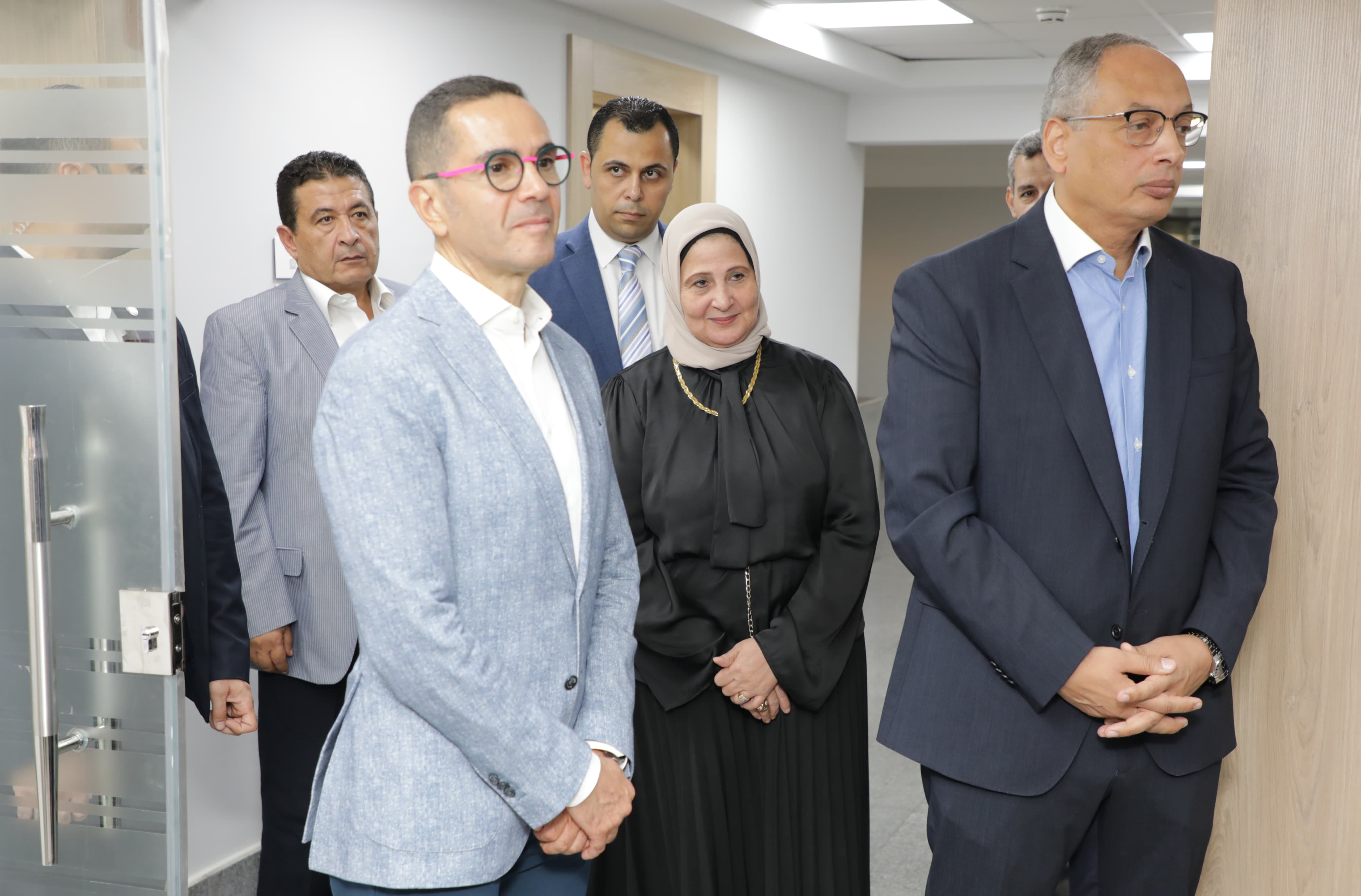 وزير الاستثمار والتجارة الخارجية م. حسن الخطيب يفتتح احدث معمل للاختبارات الضوئية بالهيئة العامة للرقابة على الصادرات والواردات
