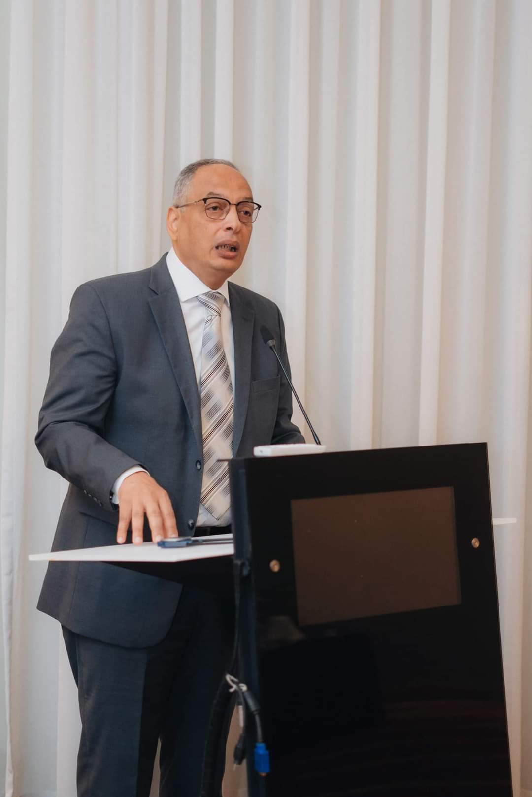 لتدريب الفنى الخاص باعضاء وحدة الكربون بالهيئة بالتعاون مع مشروع تطوير وتنمية الصادرات والممول من (USAID ) يؤكد حرص الهيئة على دعم الصناعة المصرية من خلال انشاء هذة الوحدة للتسهيل على المصدرين المصريين من خلال تقييم ومطابقة للمنتجات المصرية التى تستوفى شر