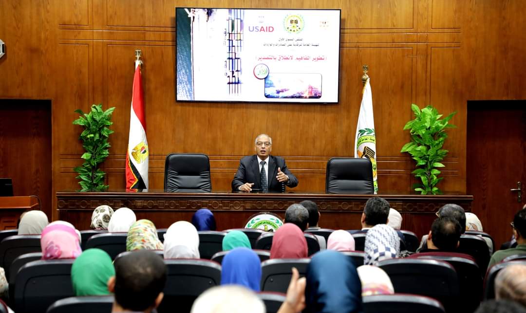م. عصام النجار يحتفل مع العاملين بالهيئة بذكرى الانتصار بحرب اكتوبر