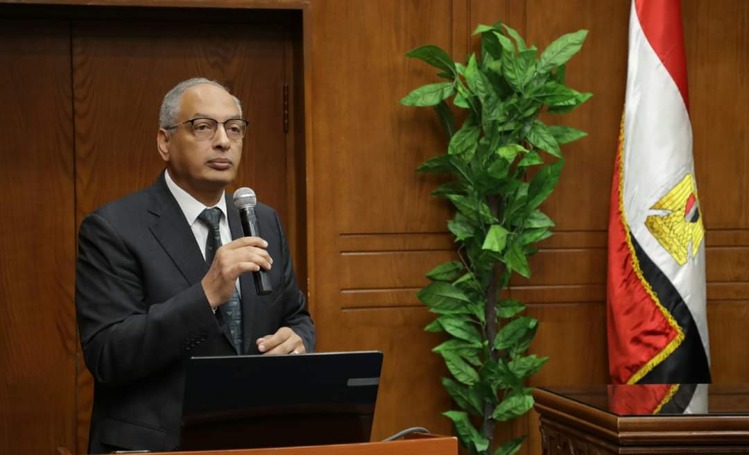 م. عصام النجار يحتفل مع العاملين بالهيئة بذكرى الانتصار بحرب اكتوبر
