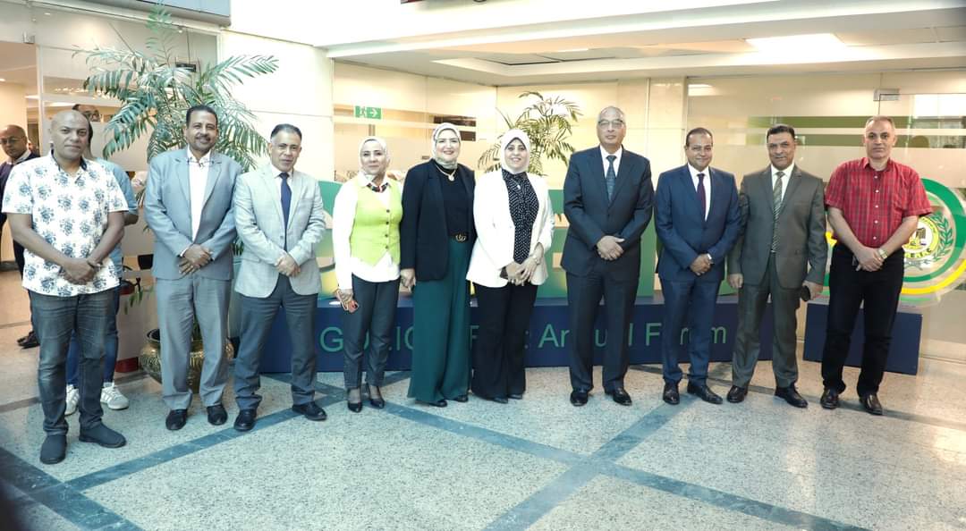 م. عصام النجار يحتفل مع العاملين بالهيئة بذكرى الانتصار بحرب اكتوبر