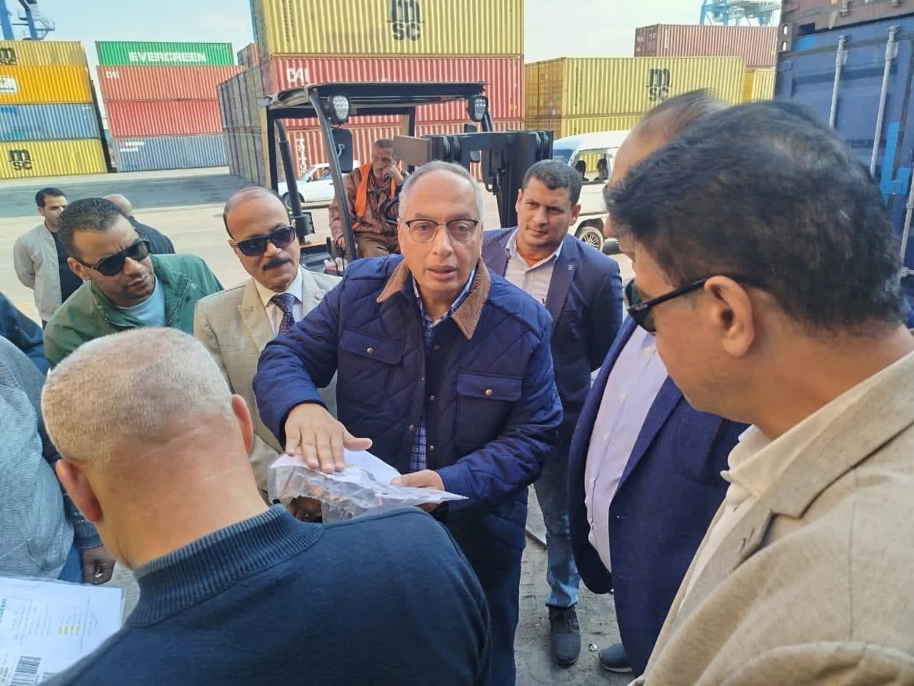 متابعة منظمومة الافراج الجمركى