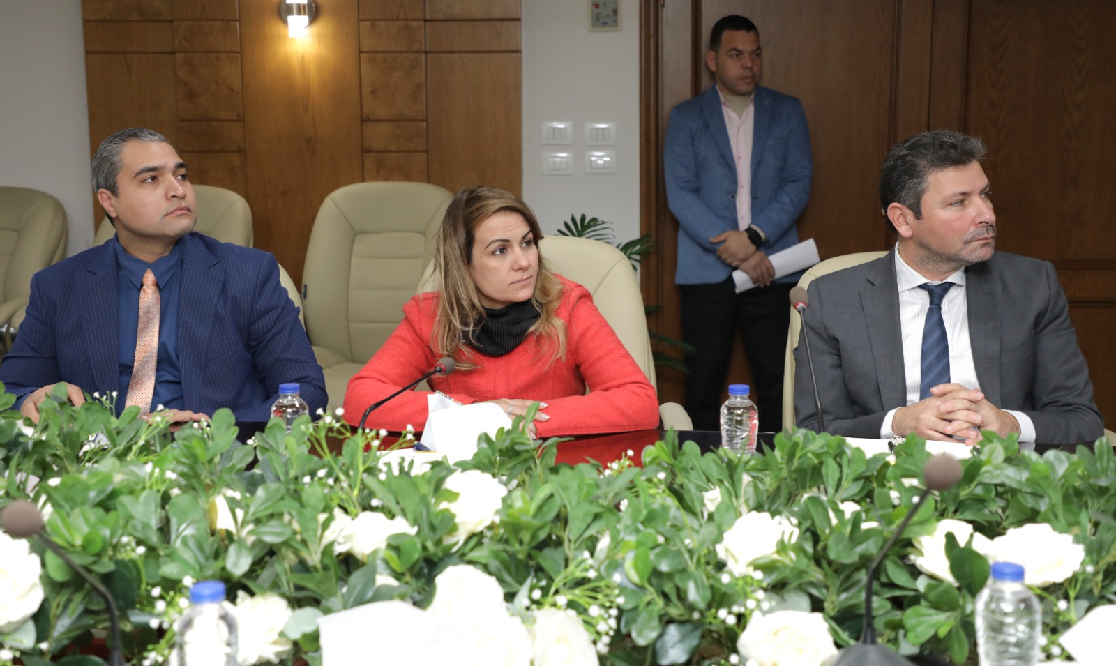 اجتماع رئيس الهيئة العامة للرقابة علي الصادرات والواردات مع اعضاء مجلس الادارة وممثلى المجالس التصديرية لعرض انجازات الهيئة لعام ٢٠٢٤