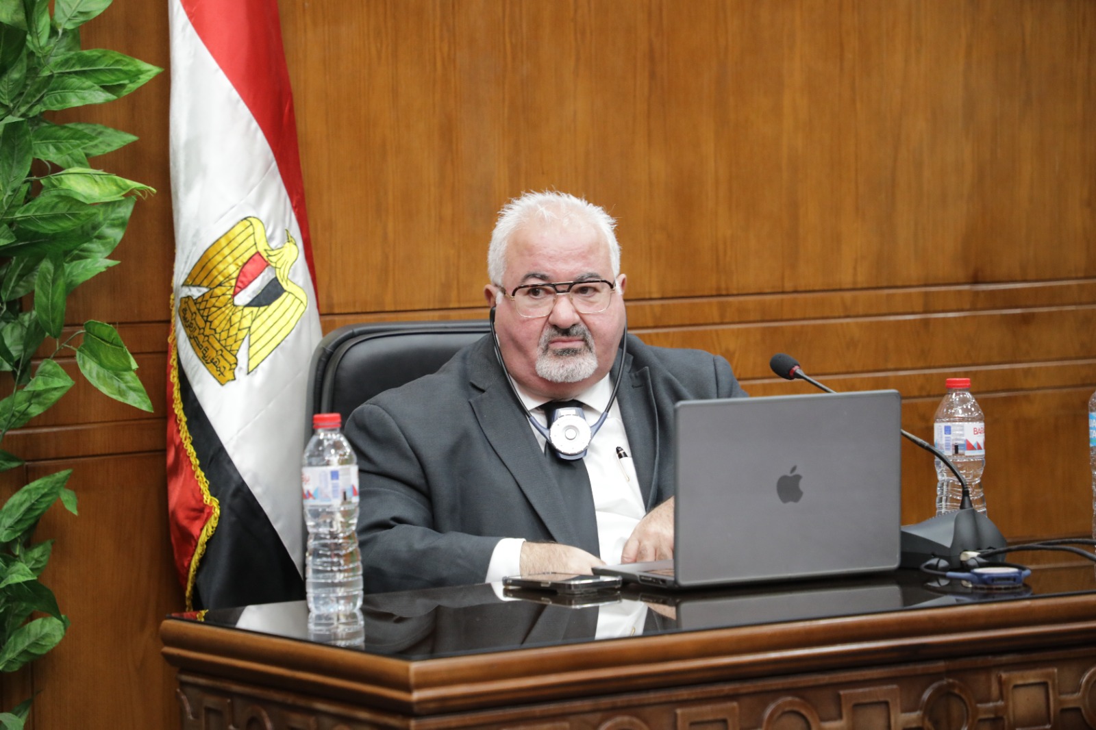 م. عصام النجار يعقد اجتماعا موسعا لمتابعة تطبيق منظومة إدارة المخاطر الشاملة فى إجراءات فحص السلع الصناعية وغير الغذائية وشارك فيه قيادات كل من الوكالة الأمريكية للتنمية الدولية USAID، ومشروع USAID TRADE ، والمجلس التصديرى للصناعات الهندسية وقيادات الهيئة