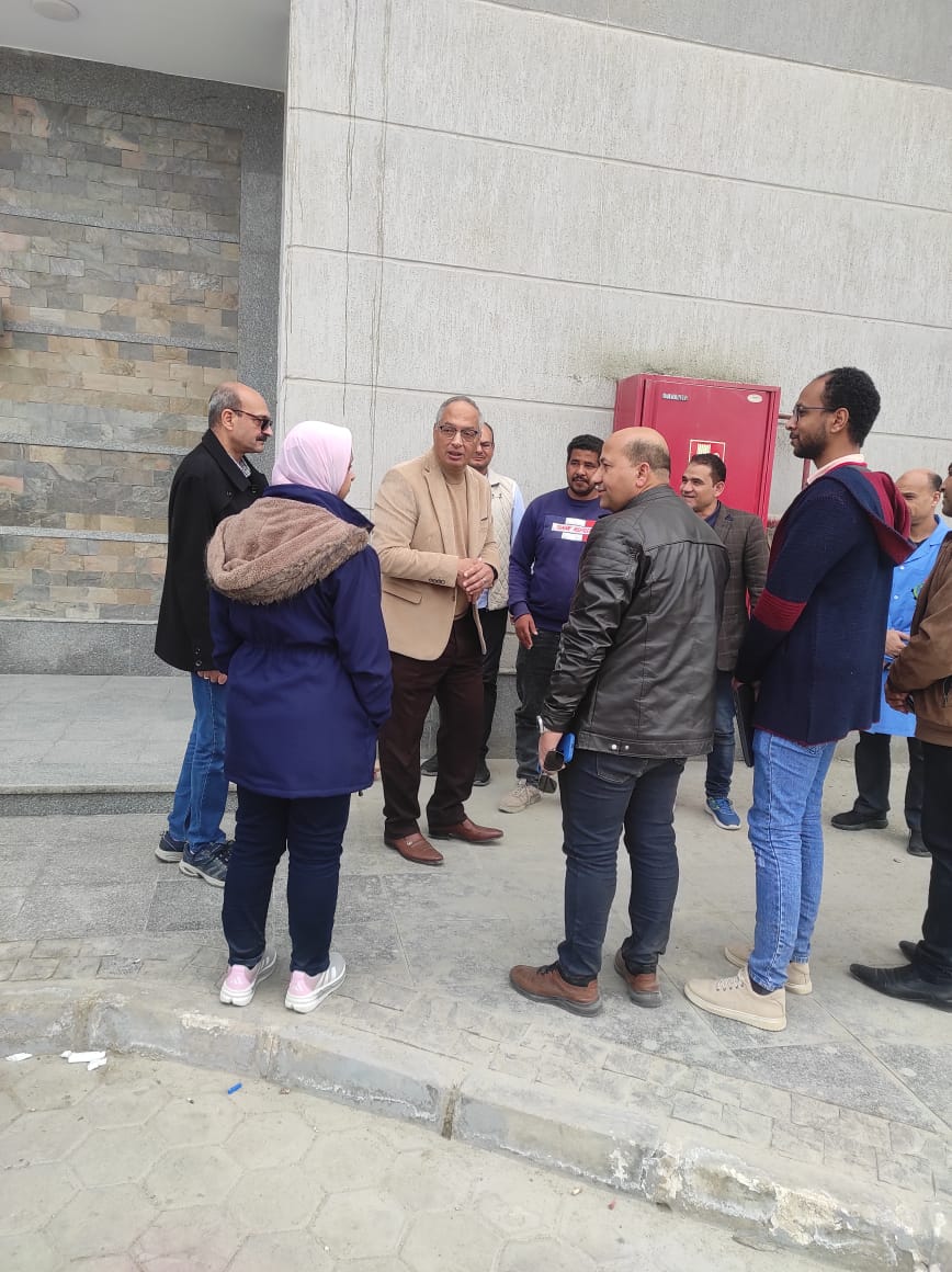 توجه اليوم السيد المهندس عصام النجا الى فرع الهيئة بالسويس لتفقد اجراءات العمل بميناء السويس والادبية والعين السخنة وبدر الجاف