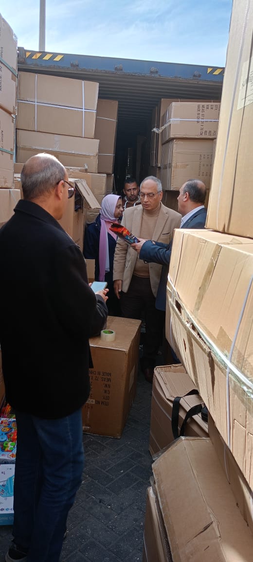 توجه اليوم السيد المهندس عصام النجا الى فرع الهيئة بالسويس لتفقد اجراءات العمل بميناء السويس والادبية والعين السخنة وبدر الجاف