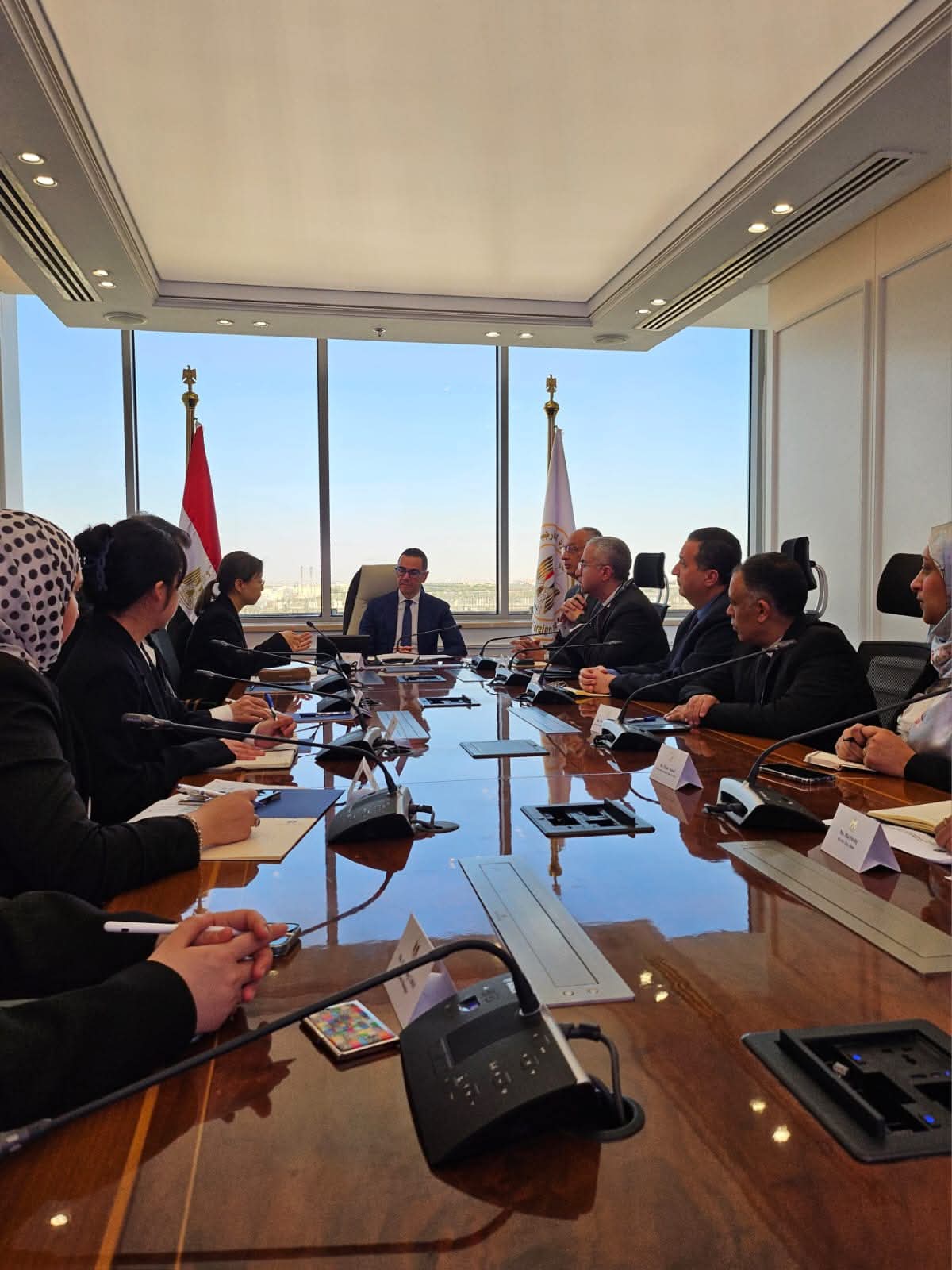 وزير الاستثنار والتحارة الخارجية يستعرض مع وفد الوكالة الكورية للتعاون الدولى  KOICA بدء تنفيذ   مشروع الهيئة المتكامل  لادارة المخاطر .