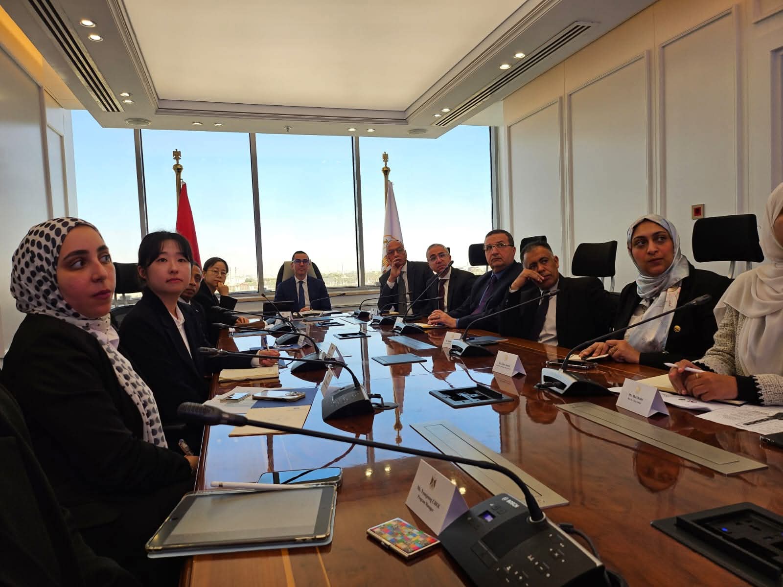 وزير الاستثنار والتحارة الخارجية يستعرض مع وفد الوكالة الكورية للتعاون الدولى  KOICA بدء تنفيذ   مشروع الهيئة المتكامل  لادارة المخاطر .