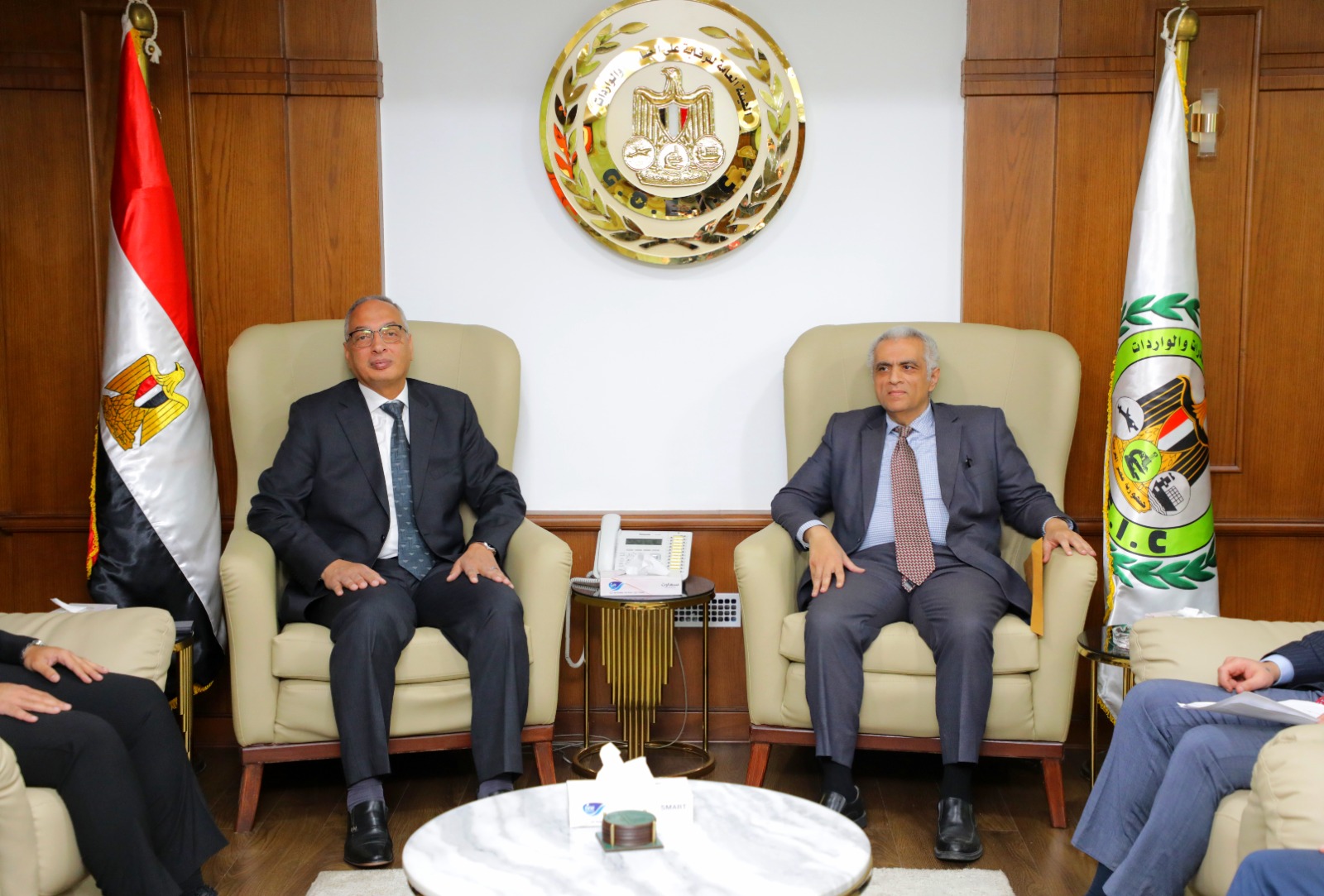 Eng. Essam El-Naggar receives Ambassador Ahmed Fawzy El-Sherif, Deputy Assistant Minister of Foreign Affairs for Consular Affairs and Authentications, and his accompanying delegation for discussing ways of cooperation between the GOEIC and Ministry of Foreign Affairs.