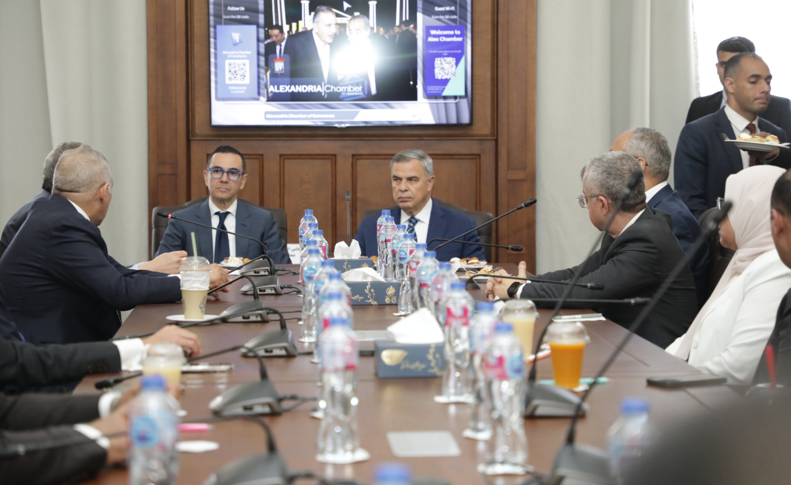 زيارة وزير الاستثمار والتجارة  الخارجية  لميناء الاسكندرية والغرفة التجارية