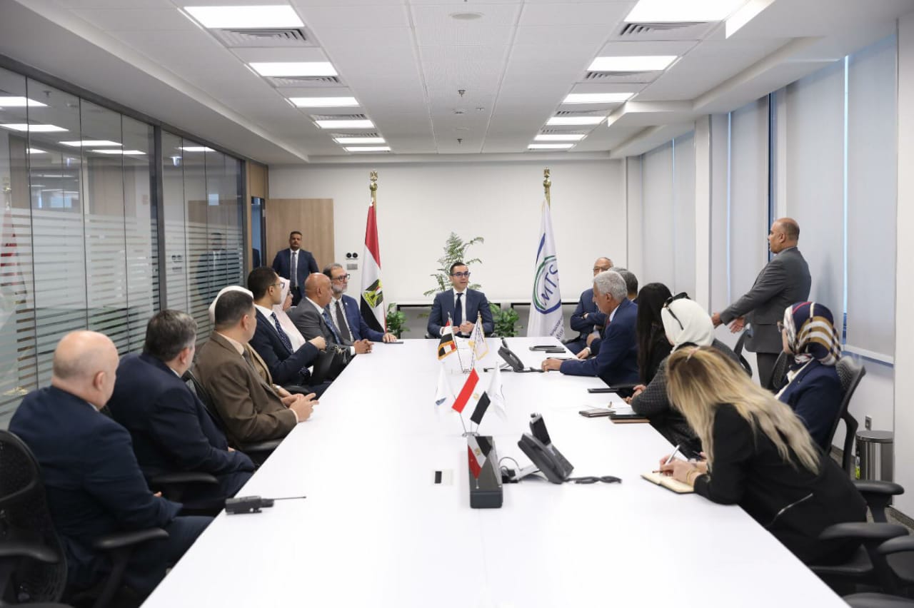 زيارة وزير الاستثمار والتجارة  الخارجية  لميناء الاسكندرية والغرفة التجارية