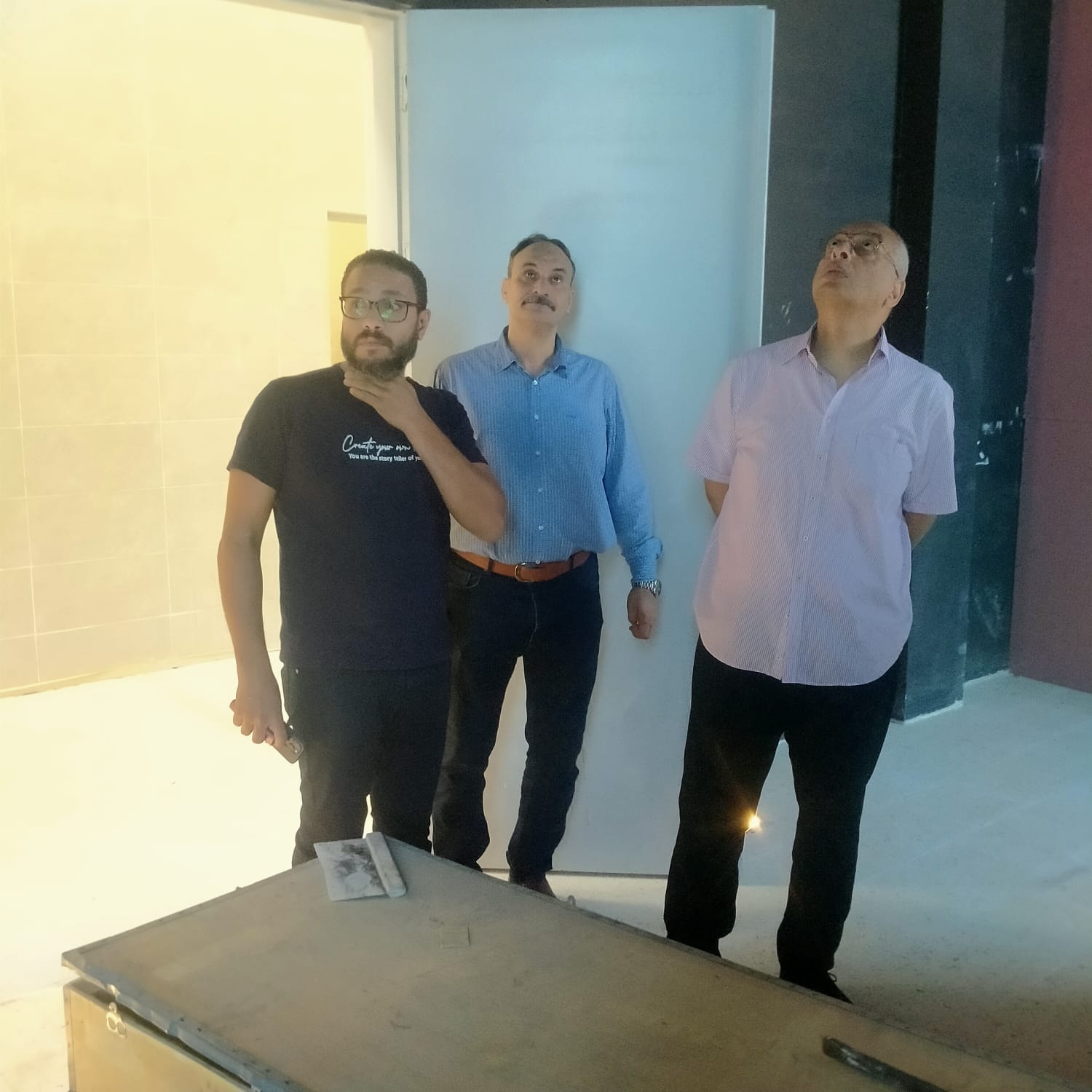 م. عصام النجار يتفقد  سير العمل اليوم ٤ سبتمبر  بمينائى السويس والسخنة  تنفيذا لقرار رئيس مجلس الوزراء بالعمل فى  الاحازات والعطلات الرسمية