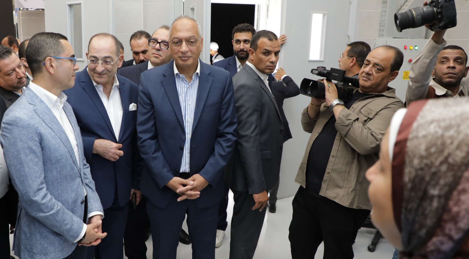 وزير الاستثمار والتجارة الخارجية يفتتح المرحلة الثانية من المعامل الصناعية بميناء السخنة
