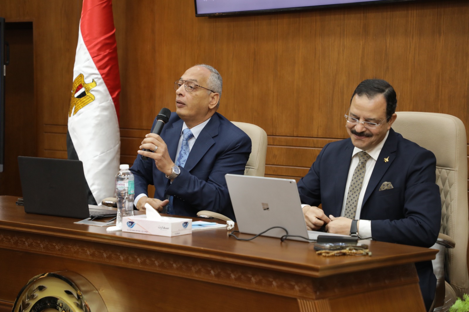 الهيئة العامة للرقابة على الصادرات والواردات تنظم ندوة تثقيفية بمناسبة مرور 52 عاما على ذكرى انتصارات حرب اكتوبر المجيدة برعاية م. عصام النجار بعنوان" حروب الاجيال وبقاء الدولة المصرية" تقديم اللواء ا.ح حافظ حسن مساعد رئيس هيئة العمليات بالقوات المسلحة ال