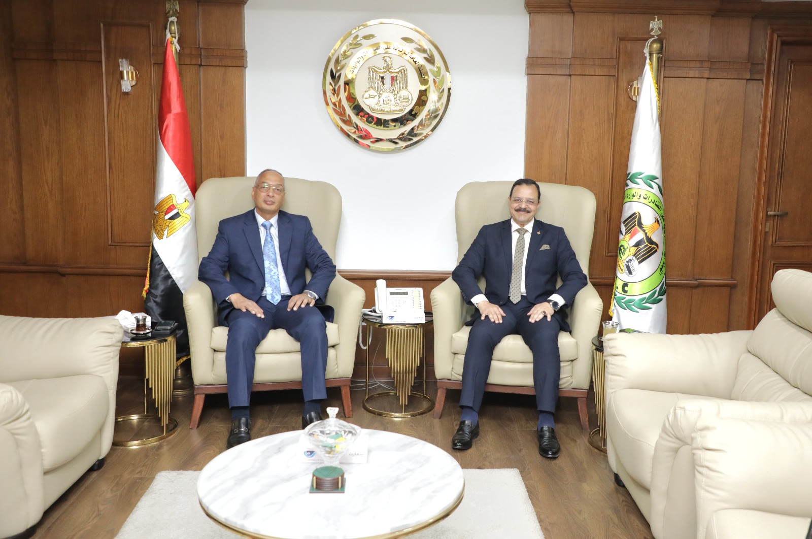 الهيئة العامة للرقابة على الصادرات والواردات تنظم ندوة تثقيفية بمناسبة مرور 52 عاما على ذكرى انتصارات حرب اكتوبر المجيدة برعاية م. عصام النجار بعنوان" حروب الاجيال وبقاء الدولة المصرية" تقديم اللواء ا.ح حافظ حسن مساعد رئيس هيئة العمليات بالقوات المسلحة ال