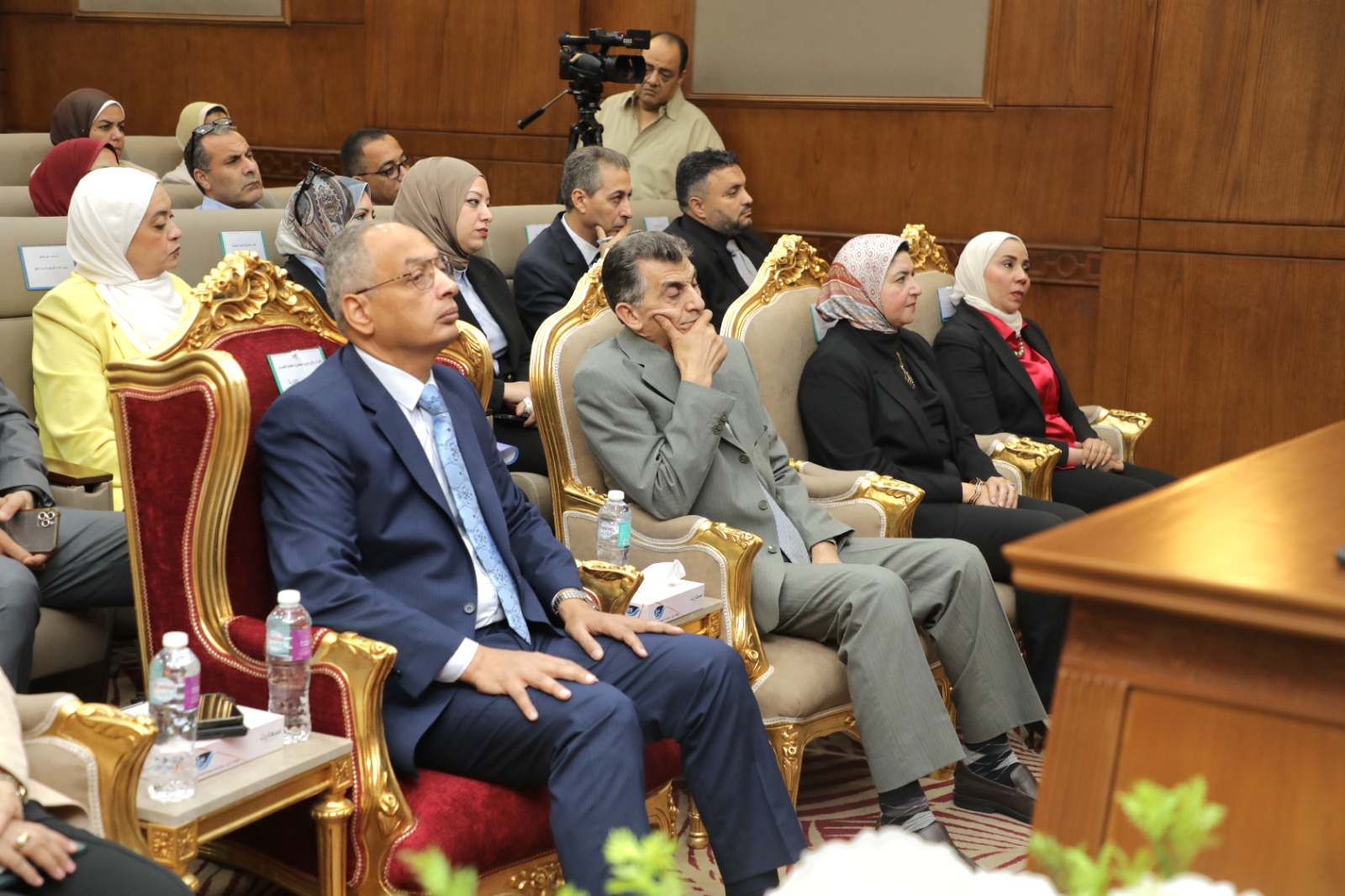 الهيئة العامة للرقابة على الصادرات والواردات تنظم ندوة تثقيفية بمناسبة مرور 52 عاما على ذكرى انتصارات حرب اكتوبر المجيدة برعاية م. عصام النجار بعنوان" حروب الاجيال وبقاء الدولة المصرية" تقديم اللواء ا.ح حافظ حسن مساعد رئيس هيئة العمليات بالقوات المسلحة ال