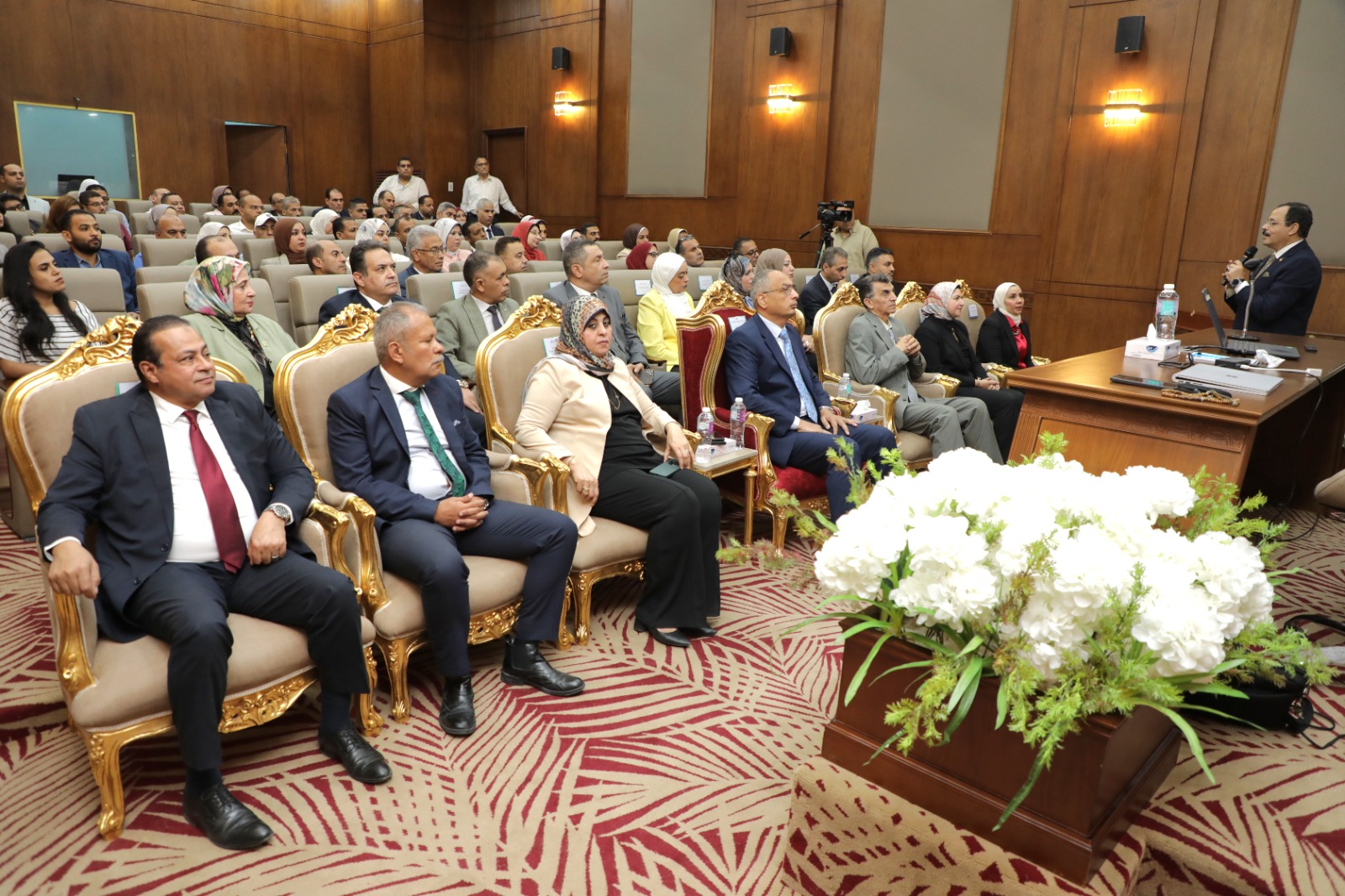 ندوة تثقيفية بمناسبة مرور 52 عاما على ذكرى انتصارات حرب اكتوبر المجيدة