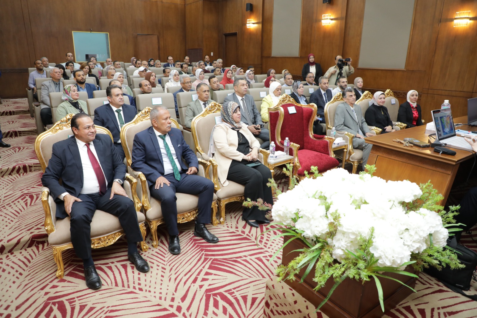 ندوة تثقيفية بمناسبة مرور 52 عاما على ذكرى انتصارات حرب اكتوبر المجيدة