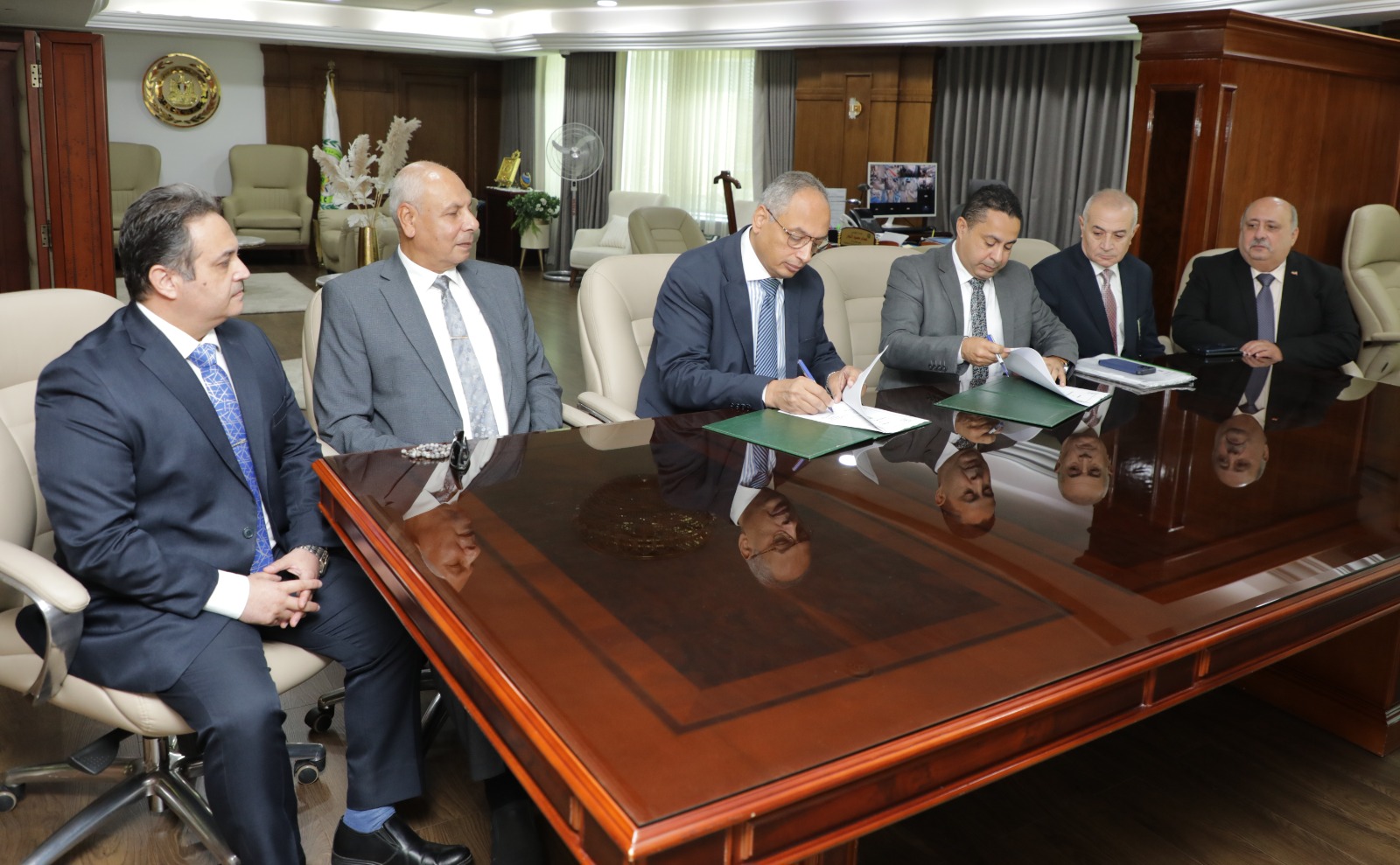 م. عصام النجار يوقع برتوكول تعاون مع شركة سكاى جولد فى مجال التحليل المعملى واصدار شهادات المطابقة