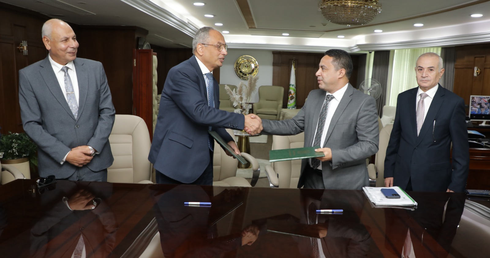 م. عصام النجار يوقع برتوكول تعاون مع شركة سكاى جولد فى مجال التحليل المعملى واصدار شهادات المطابقة