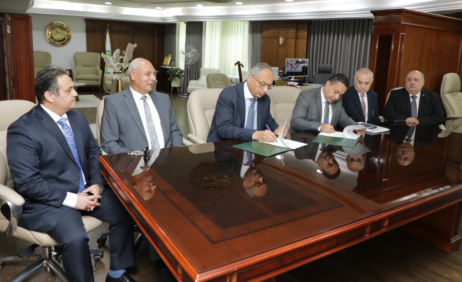 م. عصام النجار يوقع برتوكول تعاون مع شركة سكاى جولد فى مجال التحليل المعملى واصدار شهادات المطابقة