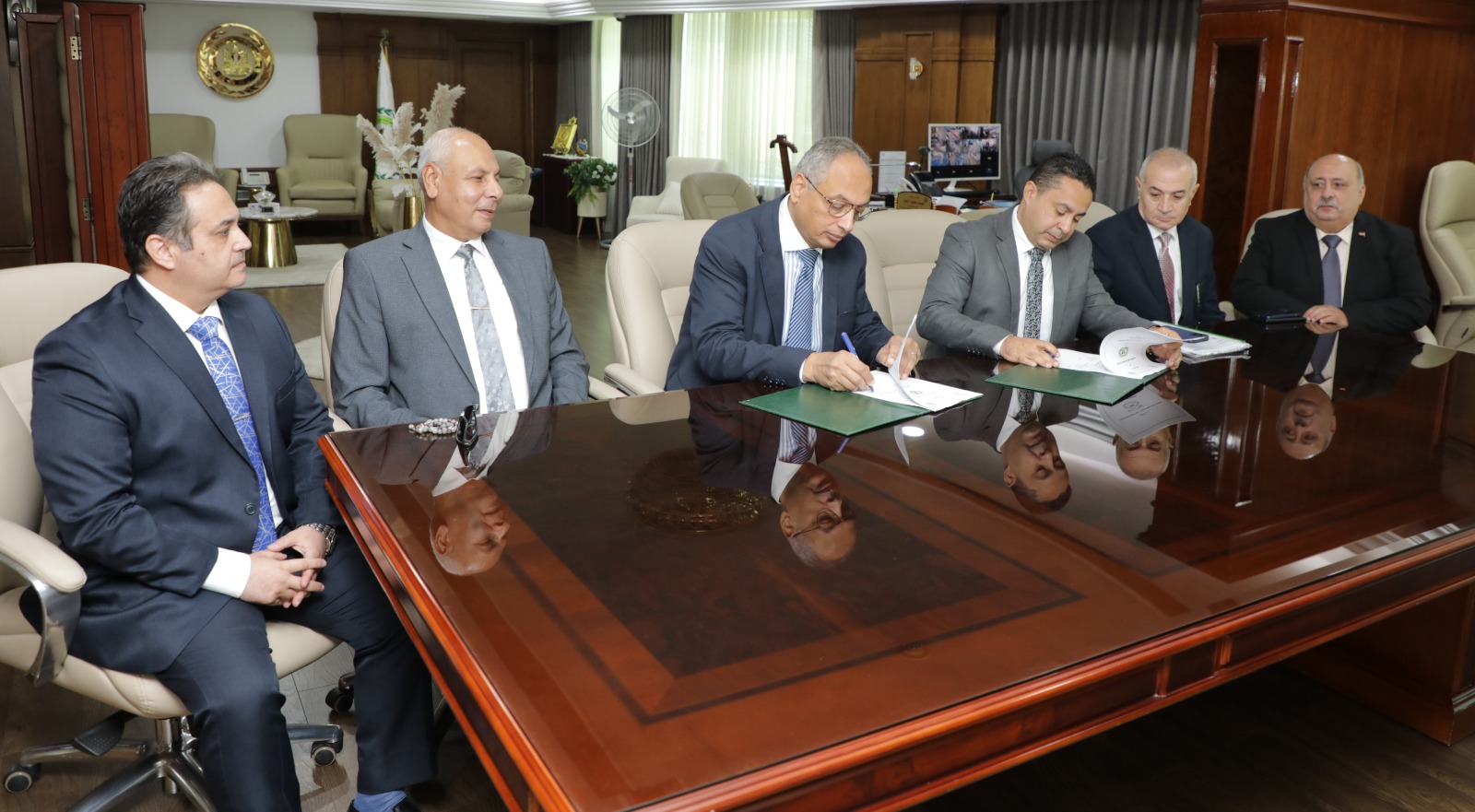 م. عصام النجار يوقع برتوكول تعاون مع شركة سكاى جولد فى مجال التحليل المعملى واصدار شهادات المطابقة