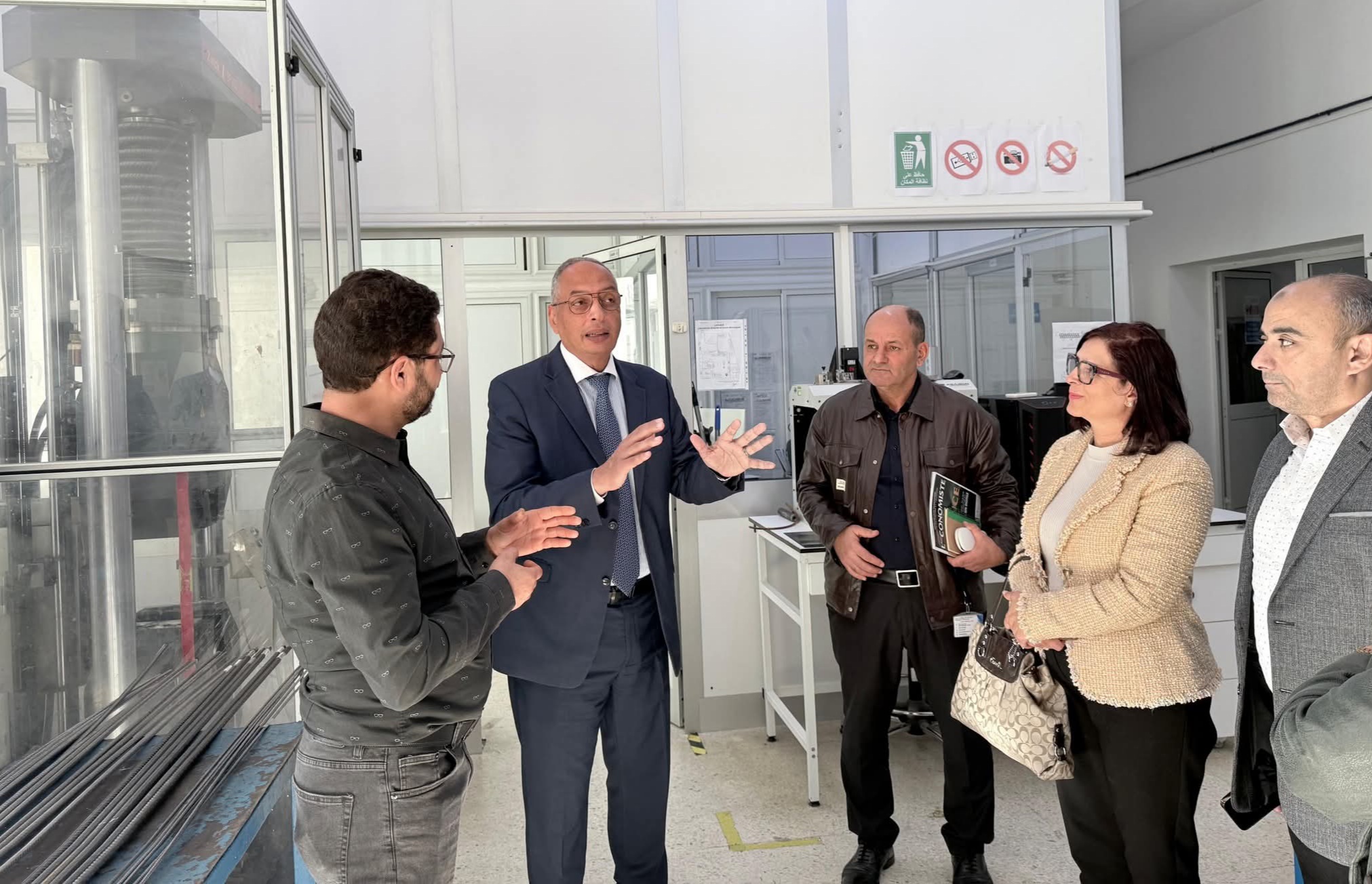 من فاعليات اليوم الثالث لزيارة الوفد المصرى للعاصمة التونسية  برئاسة م. عصام النجار زيارة الى المركز الفنى للصناعات الكهربائية والميكانيكية التونسية.