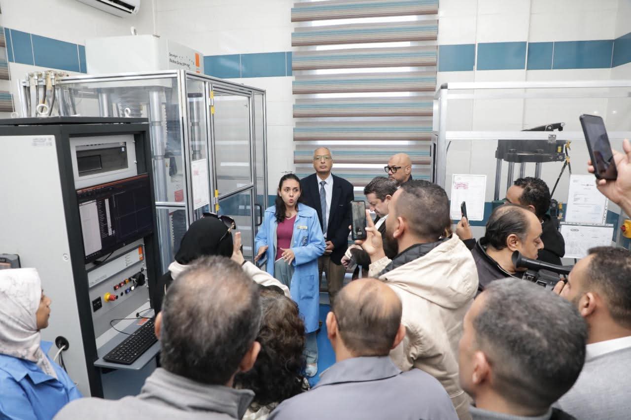 م. عصام النجار يستقبل وفدا من كبار الشركات  المصدرة اعضاء  المجلس التصديرى  للصناعات الهندسية بالمعامل الصناعية  بميناء السخنة