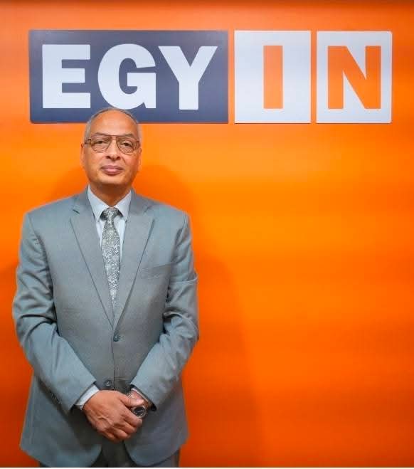 L'ingénieur/ Essam El-Naggar visite le siége de localisation du" Egy in", en tant que premier site spécialisé dans les domaines de l'industrie, des logistiques et de l'économie  mettant en évidence les problèmes vitaux qui leur sont associés, louant son contenu .