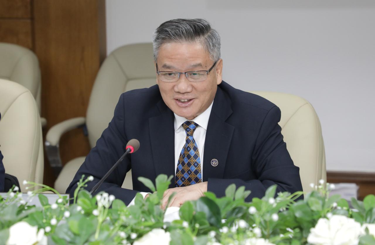 رئيس الهيئة العامة للرقابة على الصادرات والواردات يلتقي المدير العام لمكتب الصناعة والأمن والرقابة على الاستيراد والتصدير الصيني لبحث تعزيز التعاون الفني.