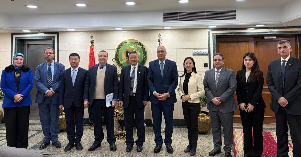 رئيس الهيئة العامة للرقابة على الصادرات والواردات يلتقي المدير العام لمكتب الصناعة والأمن والرقابة على الاستيراد والتصدير الصيني لبحث تعزيز التعاون الفني.