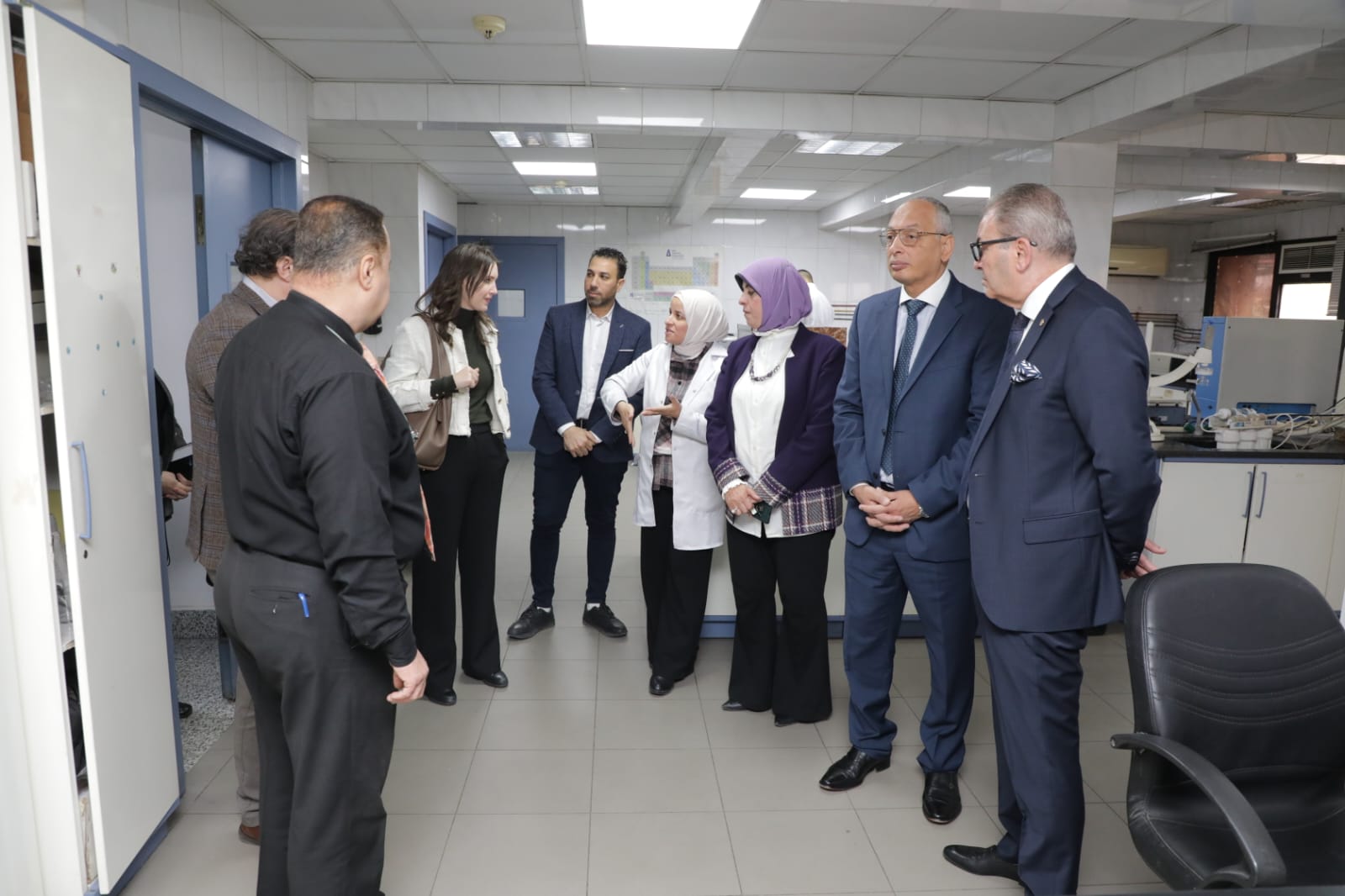 الرقابة على الصادرات والواردات وغرفة صناعة الملابس الجاهزة توقعان بروتوكول تعاون لتعزيز منظومة فحص المنسوجات والملابس التقنية